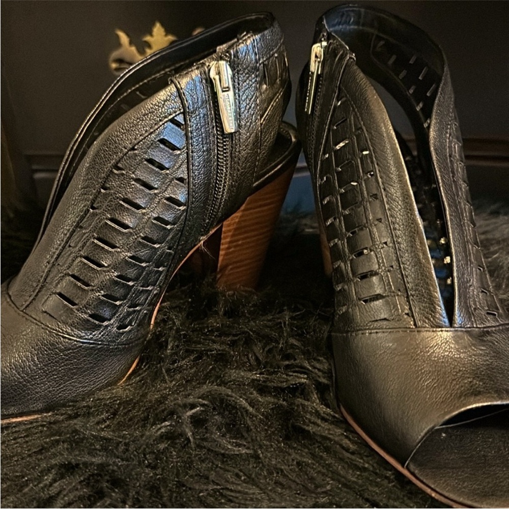 Booties - Picture 3 of 6